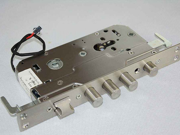 合川24小时上门开锁公司